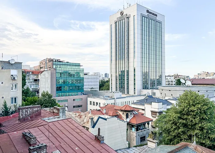 New Bright 2br Flat Location Piata Romana شقة بوخارست