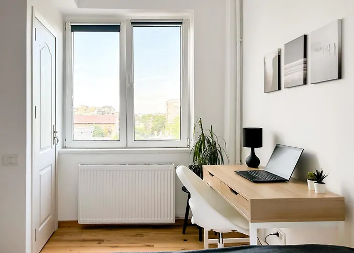 Apartment New Bright 2br Flat Location Piata Romana Bukarest
